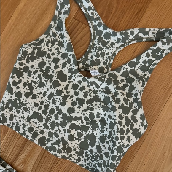 Sage Workout Set Two Piece Inkspot Leggings and Bra Top - Picture 3 of 5